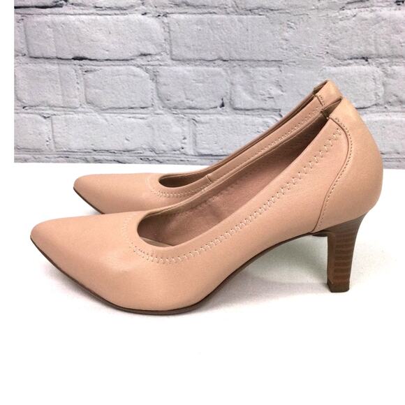 Collection by Clarks Vegan Leather Blush Pointed Toe Stacked Heel Pump 7.5M - Picture 7 of 13